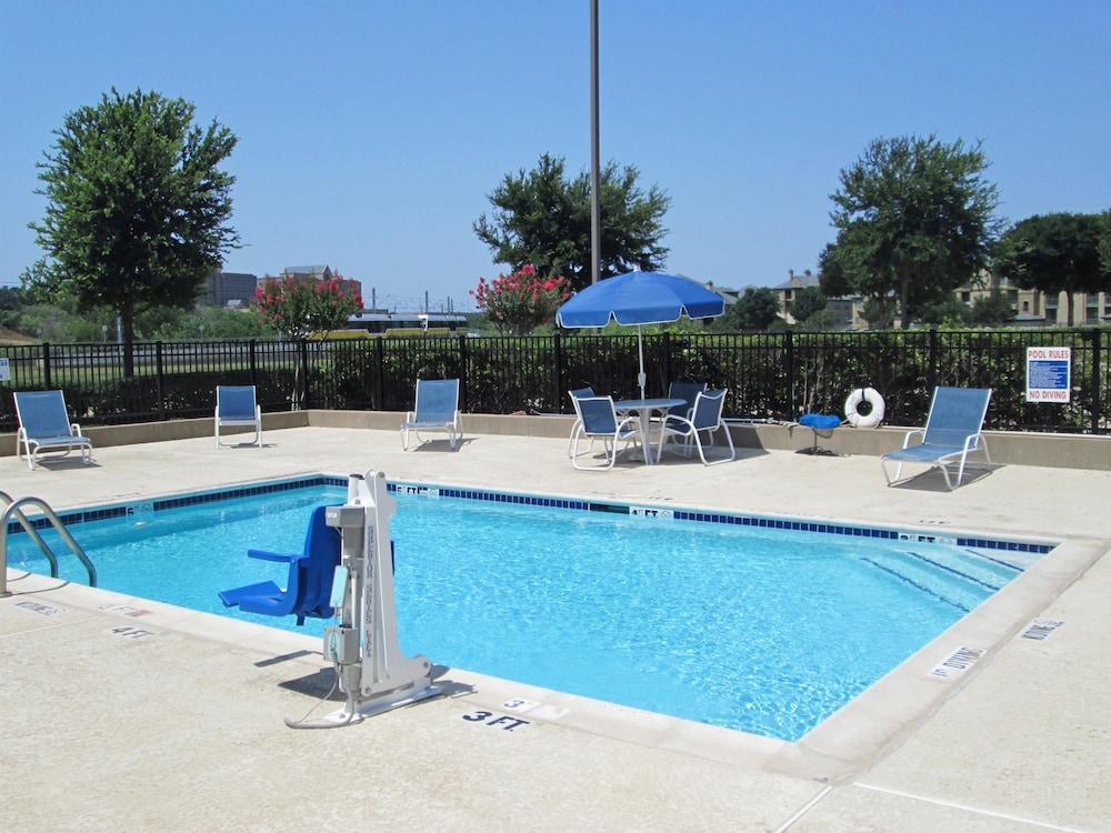 Hotel Extended America Select - Dallas - Colinas - Meadow Creek Dr 2*