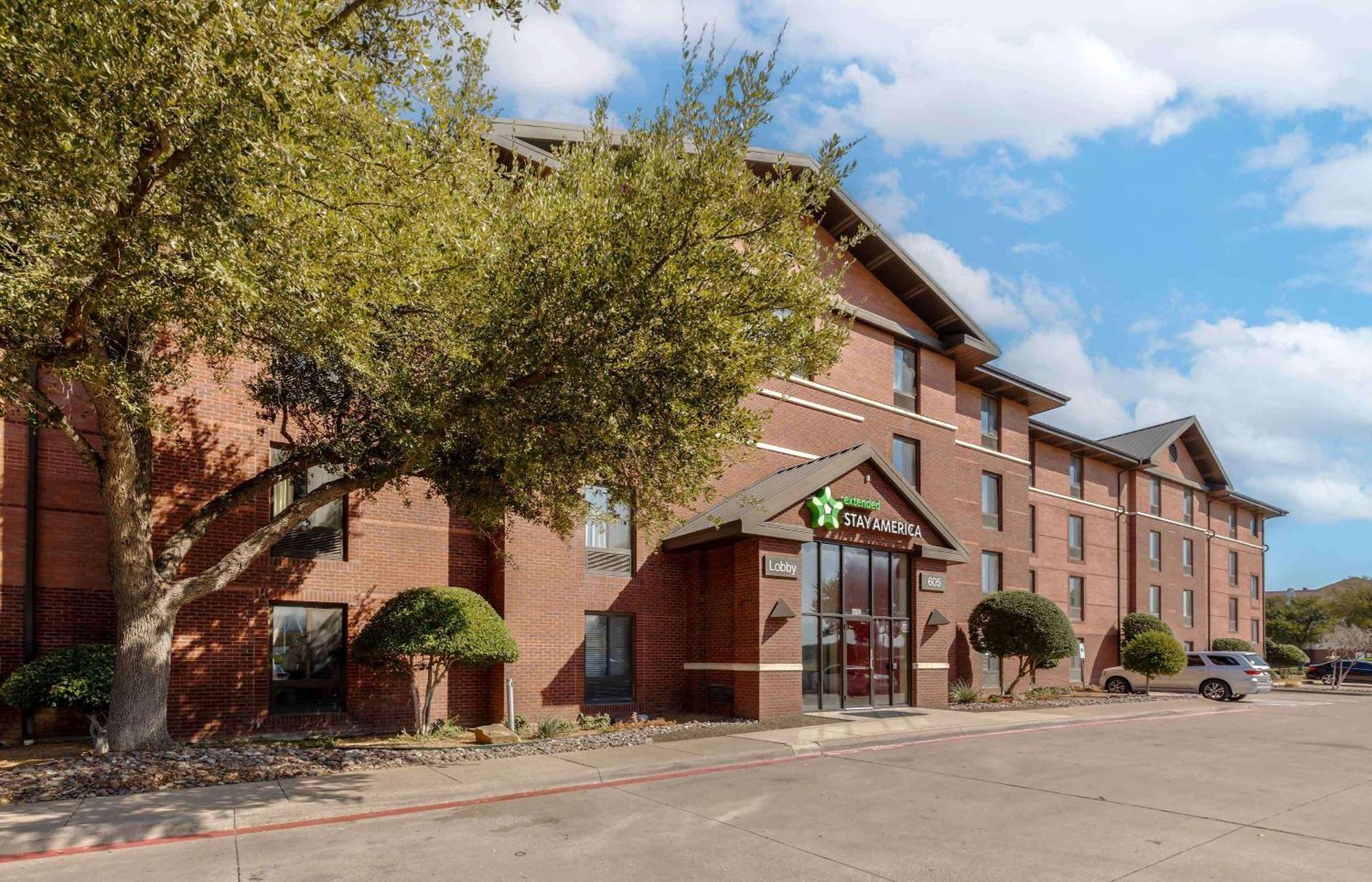 Extended America Select - Dallas - Colinas - Meadow Creek Dr 2*
